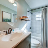 Отель Bryson City Cabin: Deck & Mountain-view Hot Tub, фото 10
