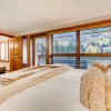 Отель Ski in, Ski out 3 Bedroom Mountain Residence in the Heart of Lionshead Village with Heated Slope Sid, фото 5