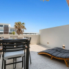 Отель Brand New Ocean Avenue Townhouse, фото 14