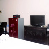 Отель Comfort Studio (No Kitchen) At Metropark Condominium Jababeka Apartment, фото 4