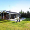 Отель 8 Person Holiday Home in Dannemare, фото 9