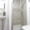 Отель Tudors eSuites Birmingham House Private Garden Free Parking, фото 8