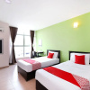 Отель OYO 816 Hotel De Kiara, фото 25