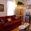 Отель Seasons on Main Bed and Breakfast, фото 16