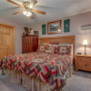 Отель Americana 2 Bedroom Home with Hot Tub, фото 4