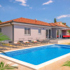 Отель Beautiful Home in Pula With Wifi, Outdoor Swimming Pool and 3 Bedrooms, фото 16