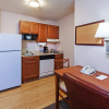 Отель Candlewood Suites Market Center, an IHG Hotel, фото 30
