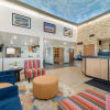 Отель Coratel Inn & Suites by Jasper Park City - Wichita North, фото 36