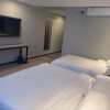 Отель Tuke China Light Residence Hotel (Luoyang Railway Station Yingtian Store), фото 3