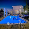 Отель Wonderful Quiet Area, Completely Privacy, Large Private Pool, Colourful Garden, фото 18