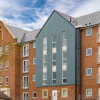 Отель Canalside Scandinavian - Parking & Netflix, фото 1