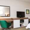Отель Hampton Inn & Suites East Lansing/Okemos, фото 34