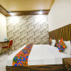 Отель Crystal Palace by OYO Rooms, фото 15