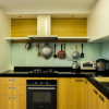 Отель Amazing 2BR with City View The Wave Apartment, фото 21
