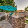 Отель Luxe Scottsdale Home W/pool, Spa, & Tesla Charger, фото 43
