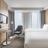 Отель Holiday Inn Express Warsaw - The HUB, an IHG Hotel, фото 7