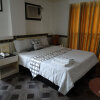 Отель OYO 138 White Palace Hotel, фото 20