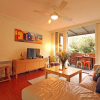 Отель Colour Pop Fitzroy - Pets, Parking, Balcony, 3bdrm, фото 20