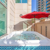Отель Pvt Jacuzzi Tub Groundfloor 2 Bed Bnbme Homes, фото 14