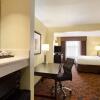 Отель Country Inn & Suites by Radisson, Wolfchase-Memphis, TN, фото 18