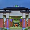Отель Holiday Inn Express & Suites Sherwood Park-Edmonton Area, an IHG Hotel, фото 1