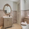 Отель Central Pier Place | Large Group House | 20 metres from the Pier and beach, фото 9