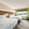 Отель Holiday Inn Express And Suites Ukiah, фото 24