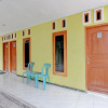 Отель OYO 92998 Wiludjeng Guesthouse, фото 1