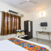 Отель Fabhotel Ss House, фото 4