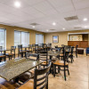 Отель Comfort Suites Wilmington near Downtown, фото 27