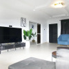 Отель Cozy 3BR Banana Island Apartment, фото 1