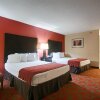 Отель Holiday Inn Express & Suites Shreveport - Downtown, an IHG Hotel, фото 3