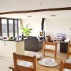 Отель A beautiful conversion of a 400-year-old threshing barn. Pet-friendly., фото 7