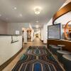 Отель Hampton Inn & Suites Herndon-Reston, фото 14