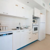 Отель Artsy Modern Bright Apt in Bat Yam, фото 7