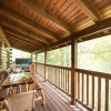 Отель The Bear Essentials 3 Bedrooms 3 Bathrooms Cabin, фото 9