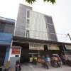 Отель RedDoorz Plus @ K23 Rungkut Madya, фото 1