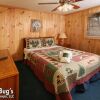 Отель A Sweet Retreat 239 - Three Bedroom Cabin, фото 6