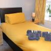 Отель Olive Tree Apartment - 2 Bedrooms Apartment - Stayseekers, фото 2