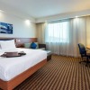 Отель Hampton by Hilton London Luton Airport, фото 3