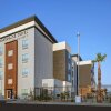 Отель TownePlace Suites by Marriott Phoenix Glendale Sports & Entertainment District, фото 17