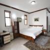 Отель Spacious 3 Bedroom Fully Furnished Apartment, фото 4