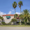 Отель Quality Inn & Suites St Augustine Beach Area, фото 22