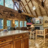 Отель Er 254 â Hibernation Hideaway Great Location â Close To Town! 5 Bedroom Cabin by RedAwning, фото 12