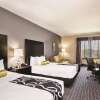 Отель La Quinta Inn & Suites by Wyndham Rockport - Fulton, фото 4