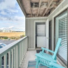 Отель Bright Carolina Beach Condo - Walk to Shore!, фото 8