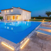 Отель Modern and elegant villa with pool and wellness room-VILLA BENESSERE, фото 15