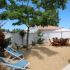 Отель Adorable maison de vacances plain pied au coeur de la station et proche des plages 4 chambres jardin, фото 19