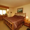 Отель Tenderfoot Lodge 2 Bedroom Holiday home by Key to the Rockies в Кистоуне