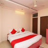 Отель OYO 13884 Holiday Homes, фото 3
